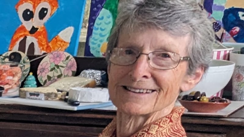 Esta fotografía sin fecha, facilitada por Katherine Rees el jueves 30 de octubre de 2025,...