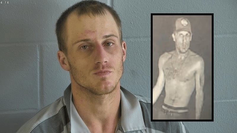 Mason Clifton (6/27/2001) ha sido acusado de resistirse al arresto e ingresado en el Centro de...