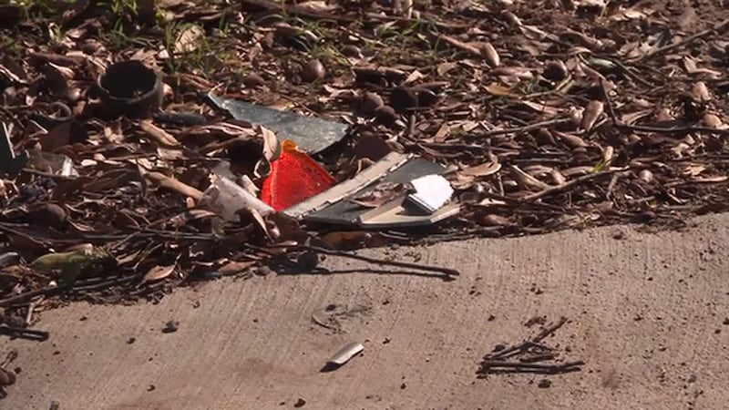 Muere bebé hispano de seis meses luego que fuera expulsado de un vehículo tras un choque. La...